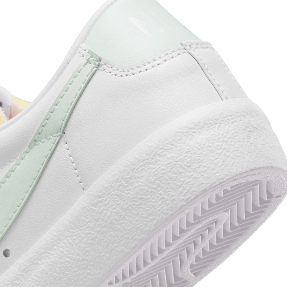 Nike Blazer Low 77 Bianco Verde Chiaro Sneakers Donna Acquista online su Sportland