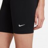 Nike Shorts Bikers Essential Nero Donna