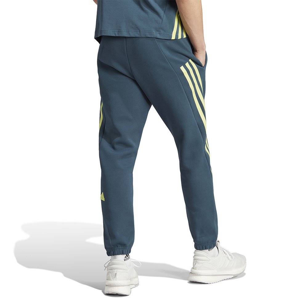 Pantaloni adidas con polsino top