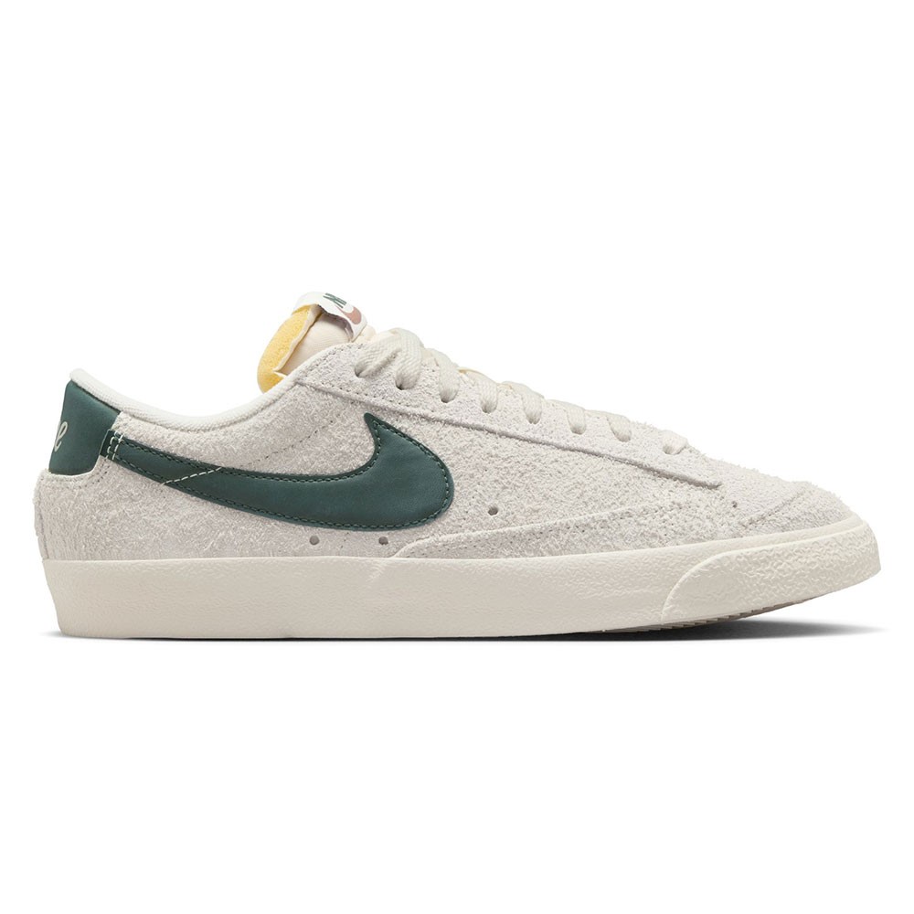 Nike Blazer Low 77 Vintage Beige Nero Sneakers Donna Acquista online su Sportland