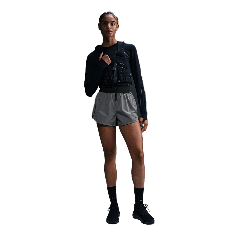 Nike Pantaloncini Running Division 3 Nero Reflective Argento Donna Acquista online su Sportland