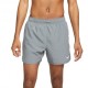 Nike Pantaloncini Running Dri-Fit 13" Challenger Smoke Grigio Smoke Grigio R Uomo