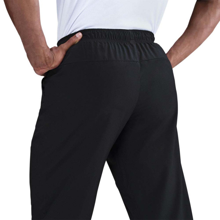 Nike Form Pantaloni Con Polsino Nero Uomo