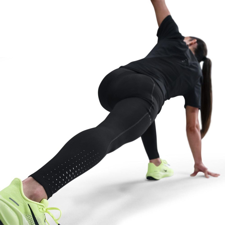Nike Swift Tight 7 8 Reflect Nero Dark Smoke Donna