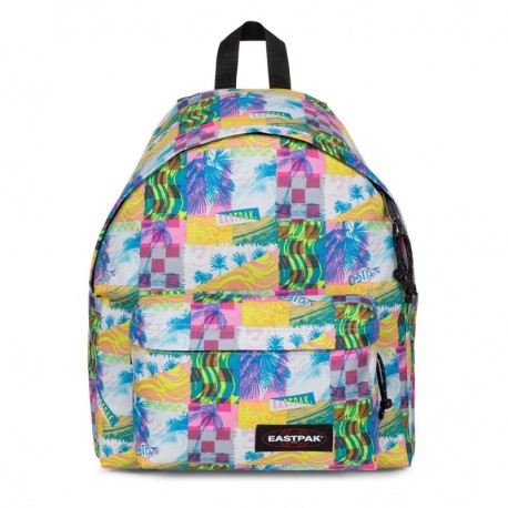 Il classico zaino Eastpak si rinnova con la brillante colorazione Retro Surf Light, perfetta per distinguerti ogni giorno.