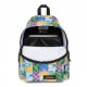 Il classico zaino Eastpak si rinnova con la brillante colorazione Retro Surf Light, perfetta per distinguerti ogni giorno.