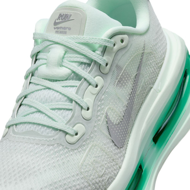 Nike Vomero Premium Barely Verde Metallic Argento - Scarpe Running Donna