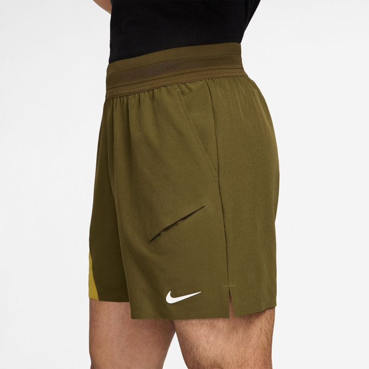 Nike Short Tennis Slam Ao 26 Sinner Olive Flak Saffron Quartz Uomo