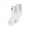 On Calze Running Performance Mid Bianco
