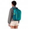 Patagonia Refugio Day Pack 26L Wetland Blue: zaino da 26 litri con vano laptop, organizzazione interna e materiali riciclati.