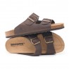 Sandalo comfort in pelle ingrassata colore testa di moro con design ergonomico
