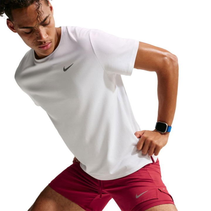 Nike Pantaloncini Running Stride 5" Bf Rosso Argento Uomo