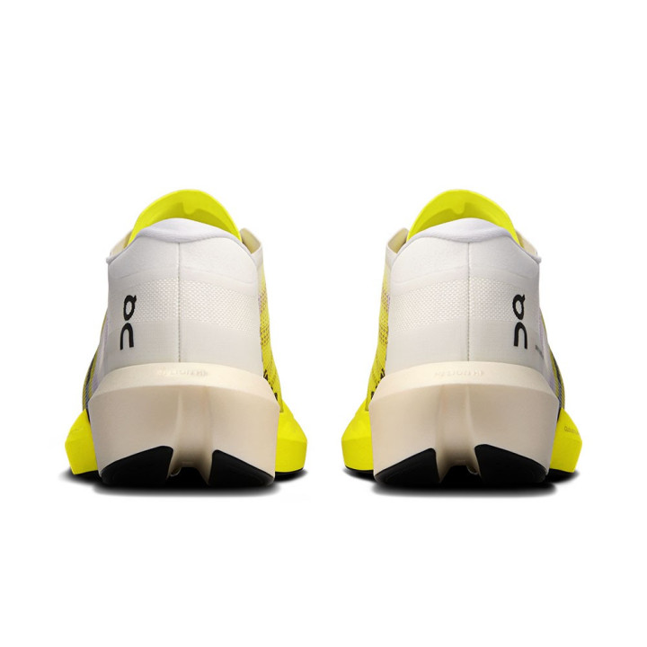 On Cloudboom Strike 2 Bianco Lime - Scarpe Running Uomo