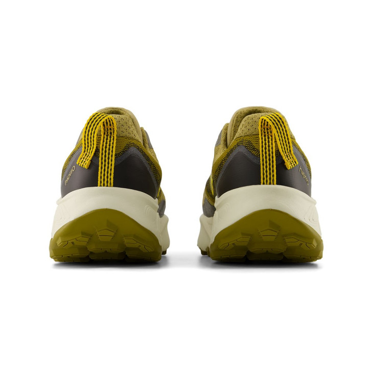 New Balance Fresh Foam X Hierro V9 Quicksand Giallo - Scarpe Trail Running Uomo