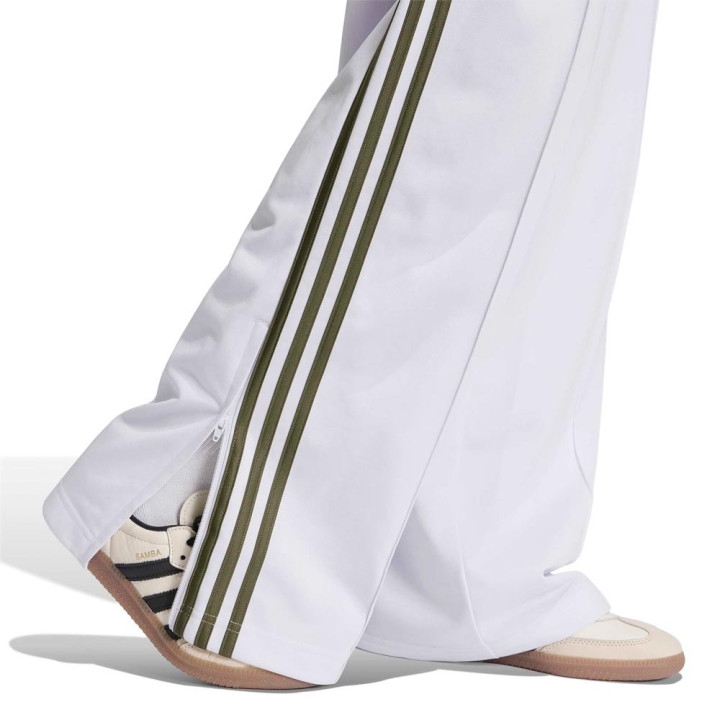 ADIDAS Originals Firebird Pantaopen Over Lilla Donna