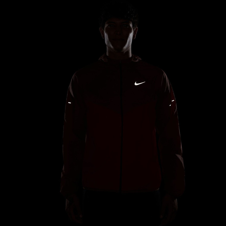 Nike Giacca Running Stride Uv Rpl Mystic Dates Rosso Uomo