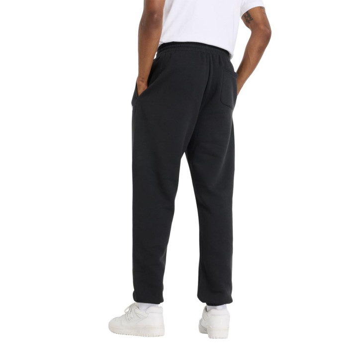 New Balance Pantaloni Con Polsino Essentials Nero Uomo