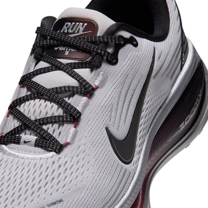 Nike Vomero 18 Vast Grigio Nero Mettalic Argento - Scarpe Running Donna