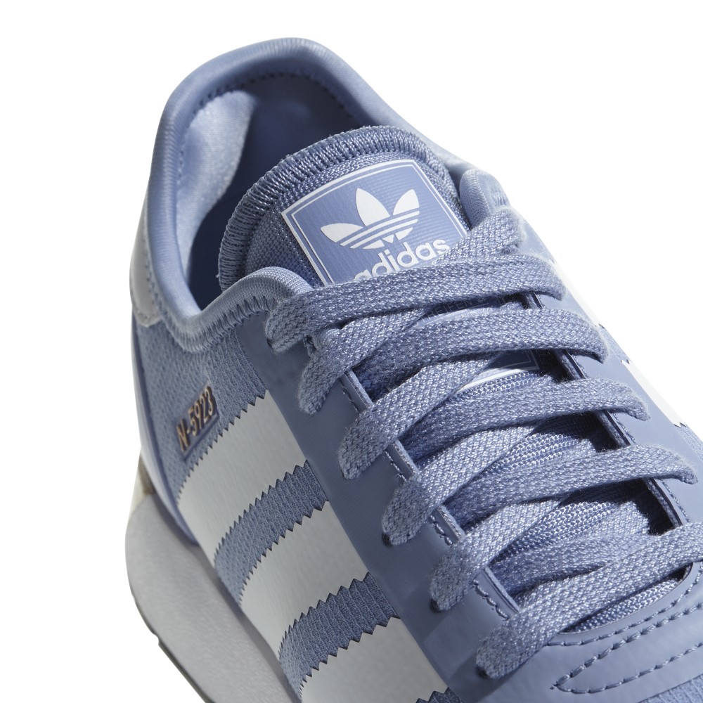 ADIDAS originals sneakers iniki runner cls azzurro bianco donna ... طاولة وكراسي
