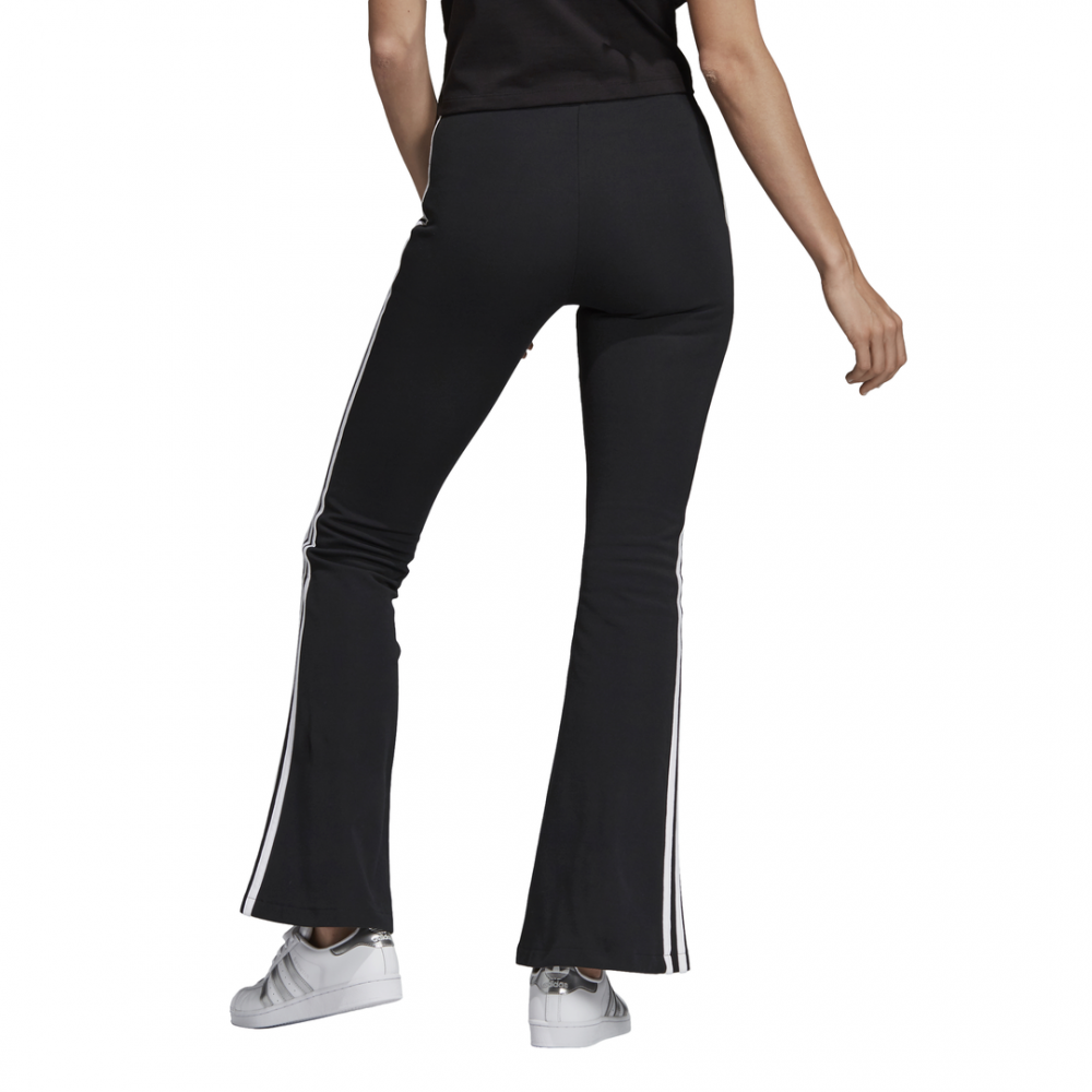 pantaloni adidas zampa di elefante