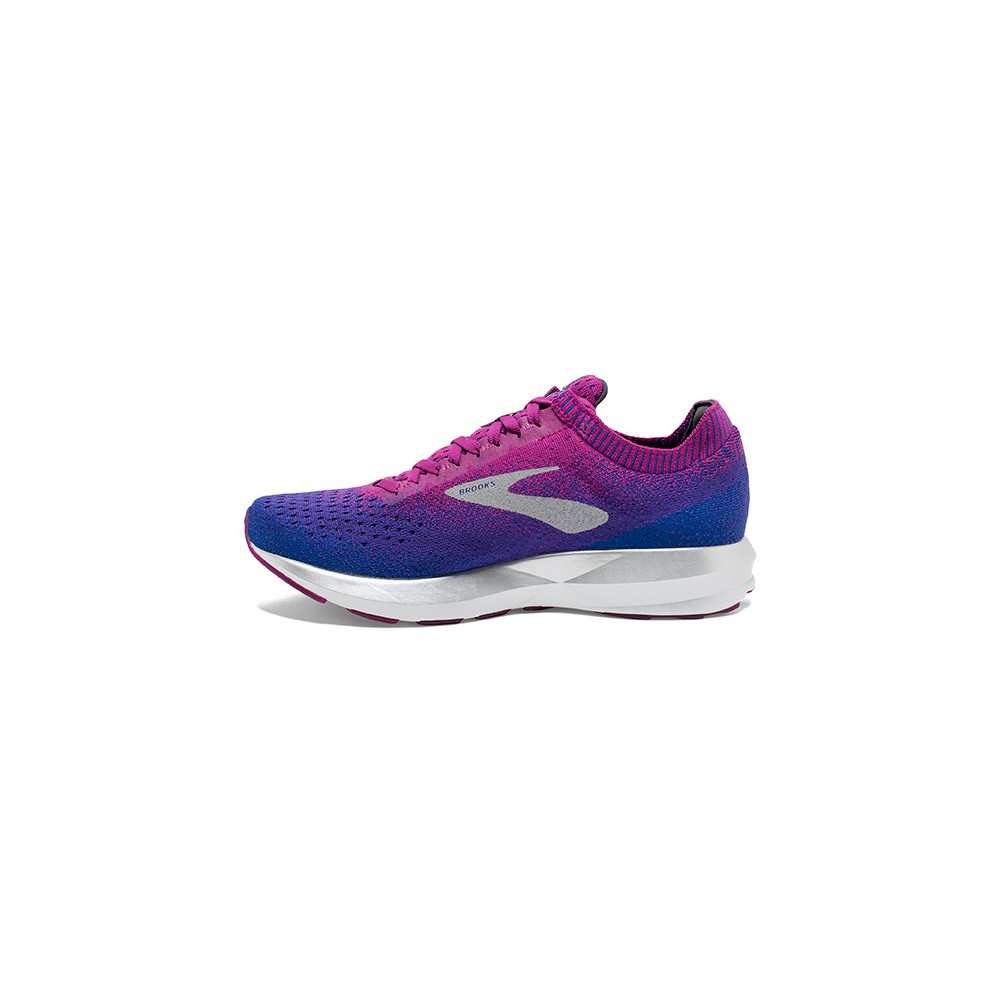brooks levitate donna porpora