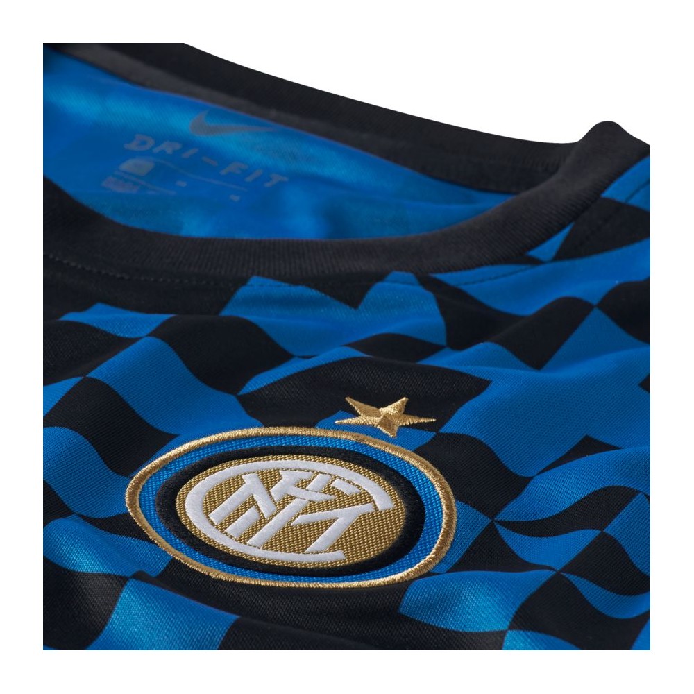 FOTO - Inter, nuova maglia pre-gara: nerazzurra si, ma non a strisce