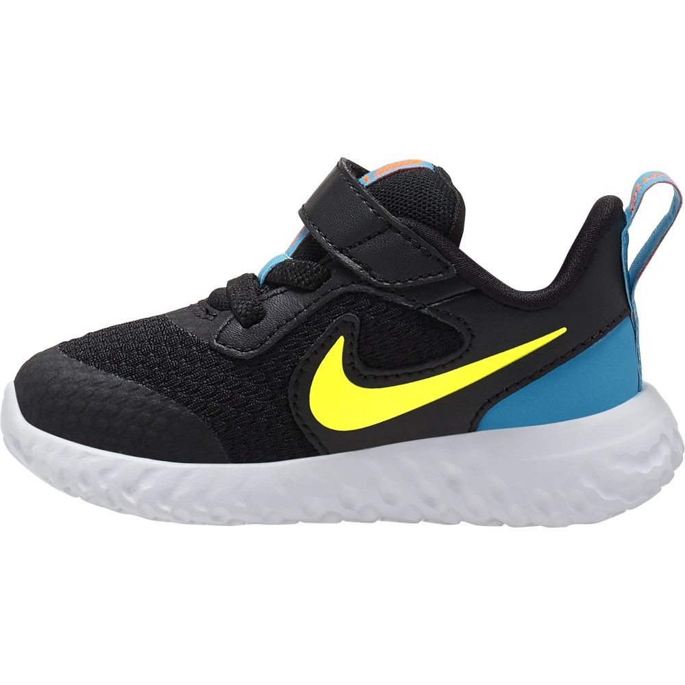 nike revolution 5 premium black and gold