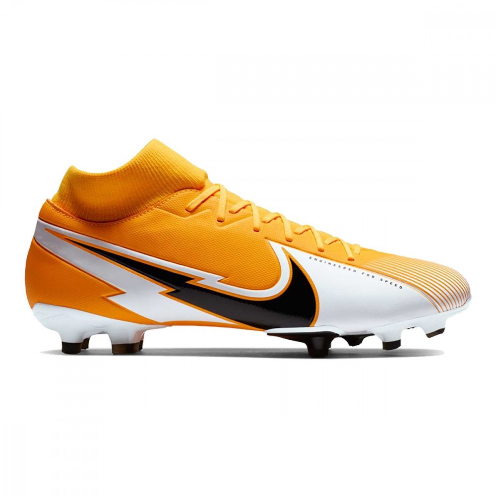 scarpe da calcio acc significato