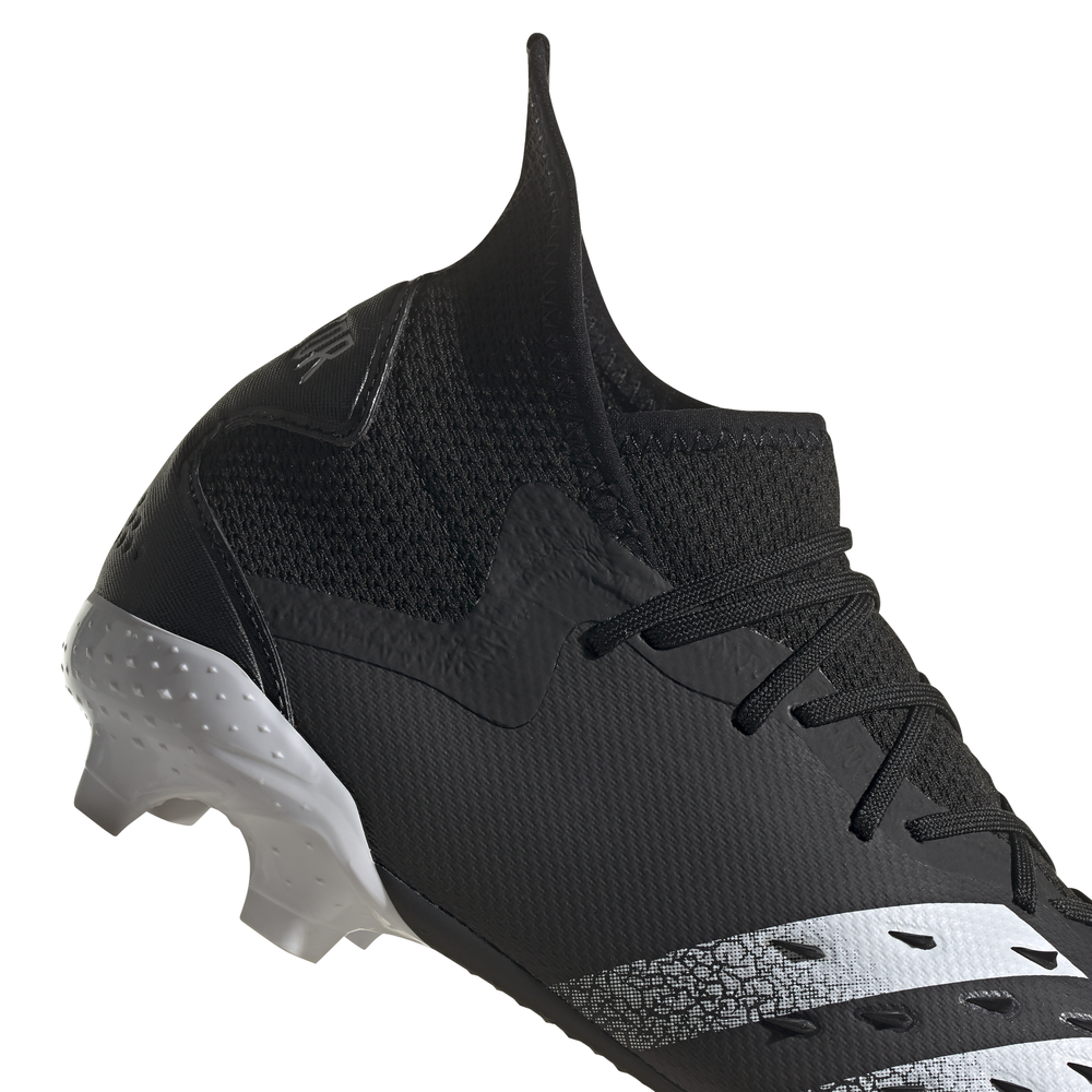 adidas Predator: scarpe da calcio e calcetto | Cisalfa Sport