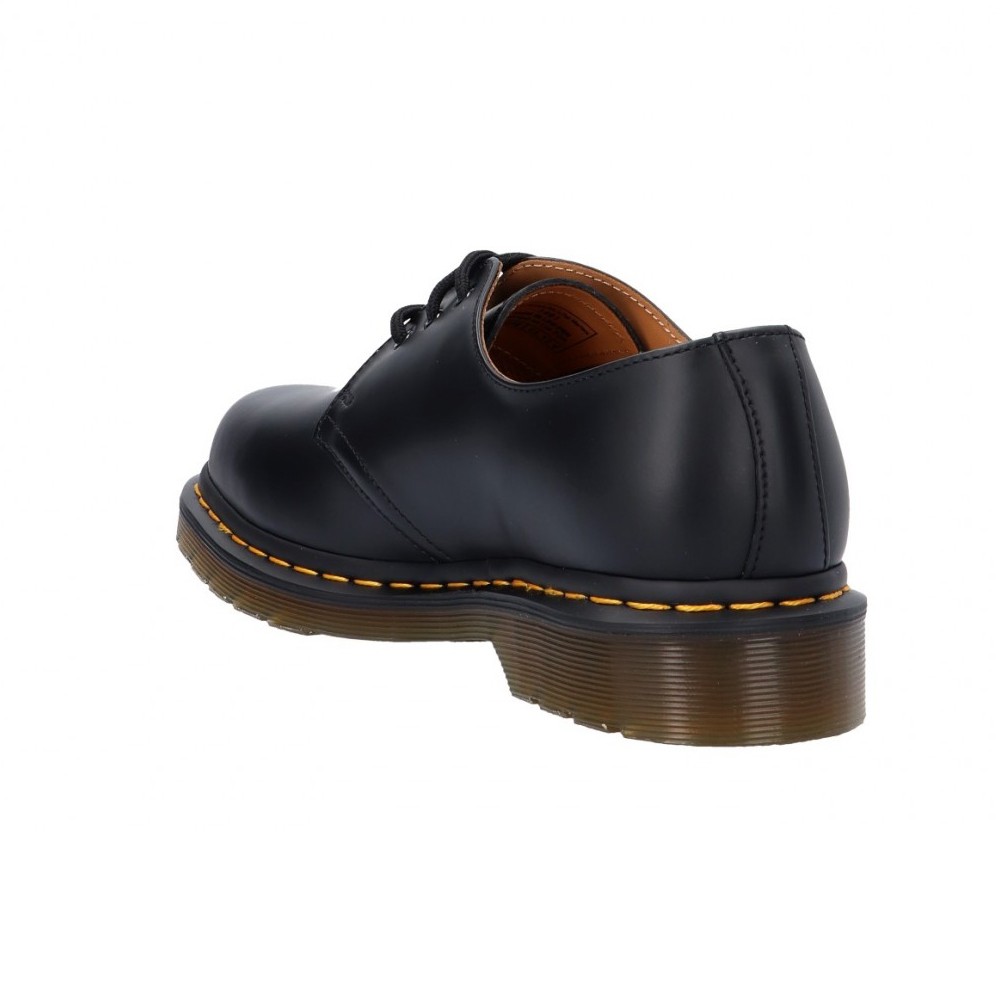 Scarpe Basse Dr. Martens: I migliori prezzi e modelli 2022 su Stylight