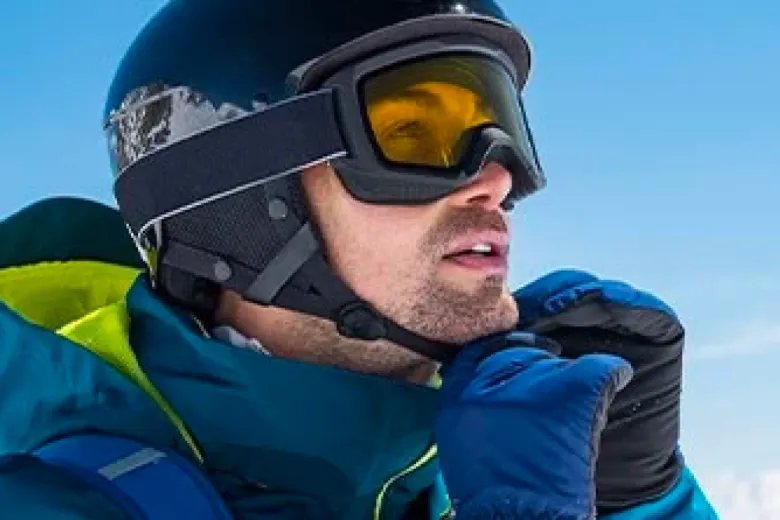 Casco da sci obbligatorio 2025/2026: nuova normativa