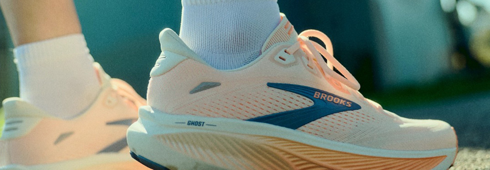 BROOKS GHOST 18